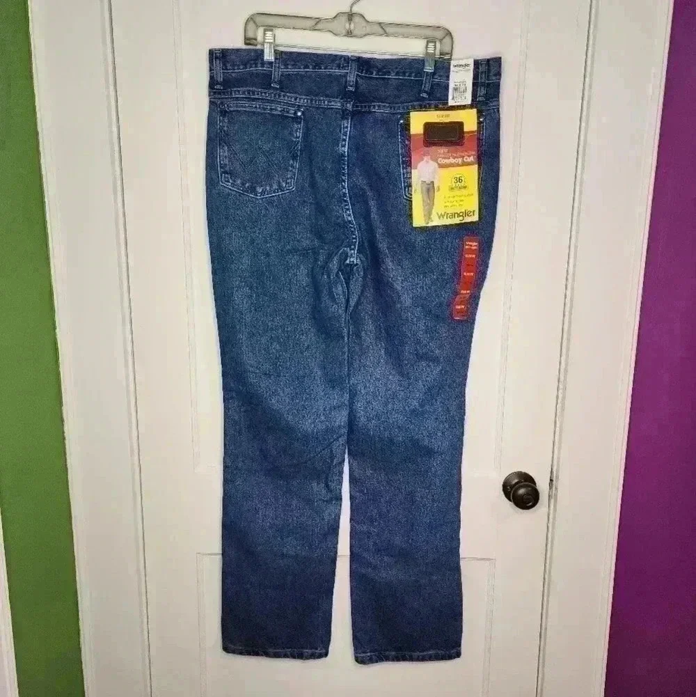 NEW Wrangler Premium Performance Advanced Comfort Cowboy Cut Fit Jeans 38x34